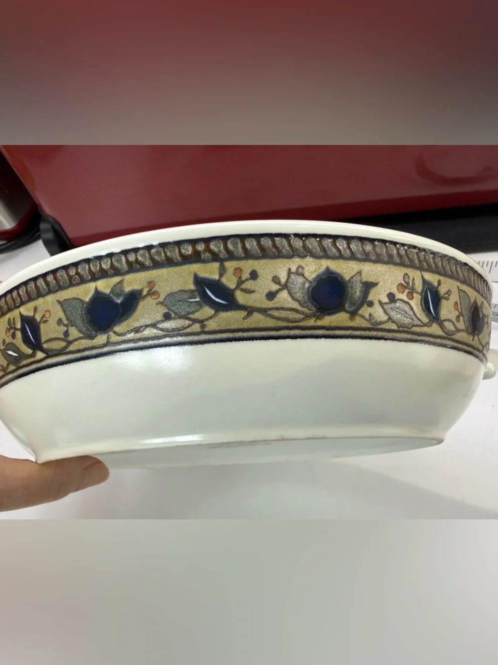 Mikasa Intaglio Arabella 2 pc Covered Casserole 9.5 ” x 2.25” - Oven to Table